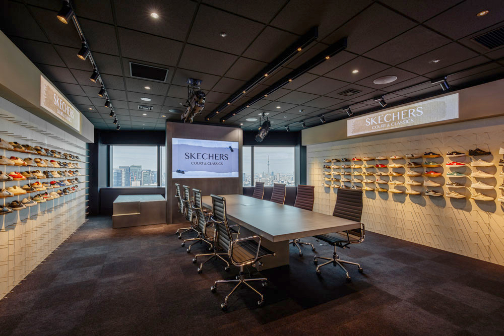 SKECHERS JAPAN 合同会社